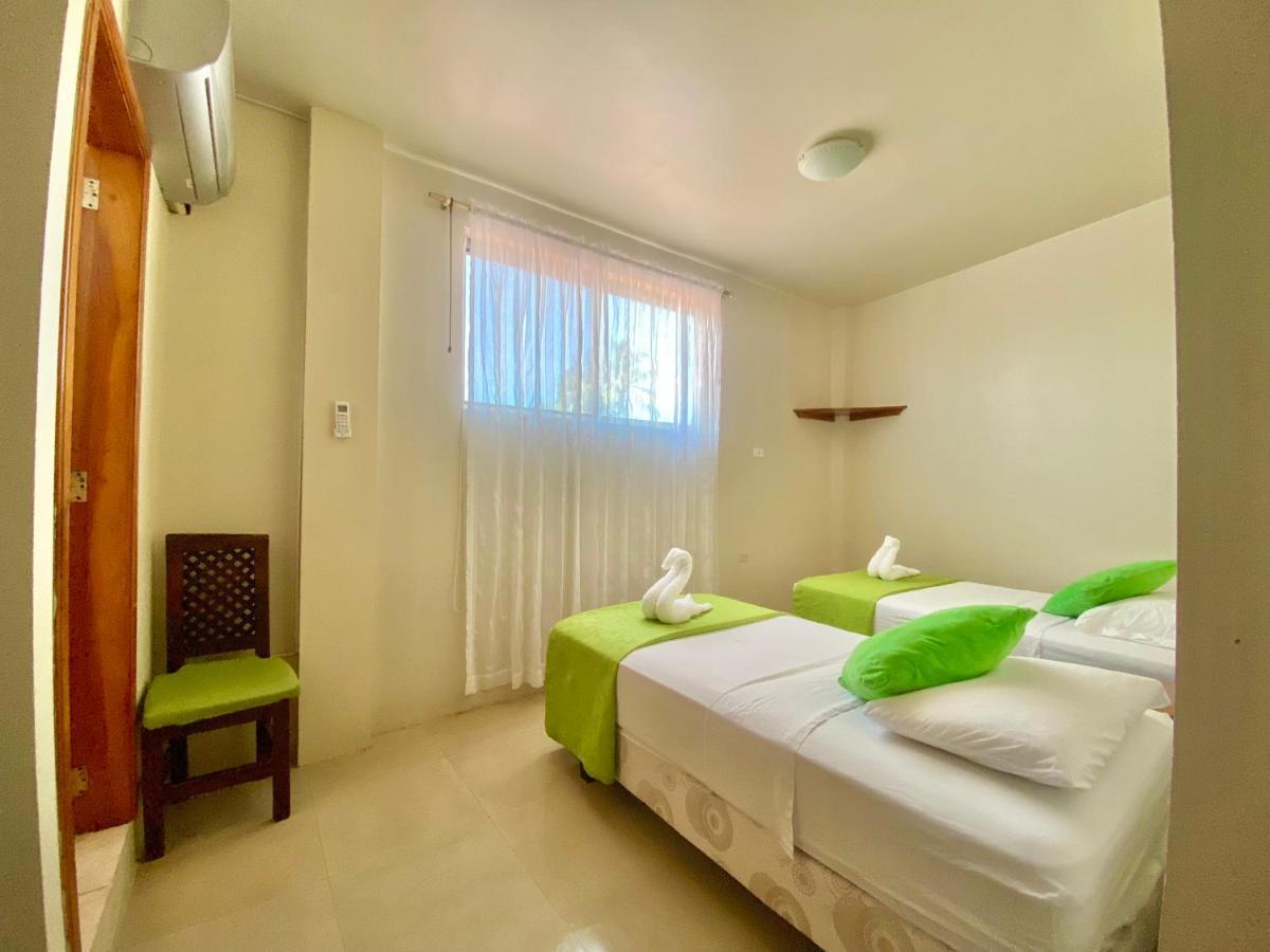 Hotel El Rincon De George à Puerto Villamil Extérieur photo